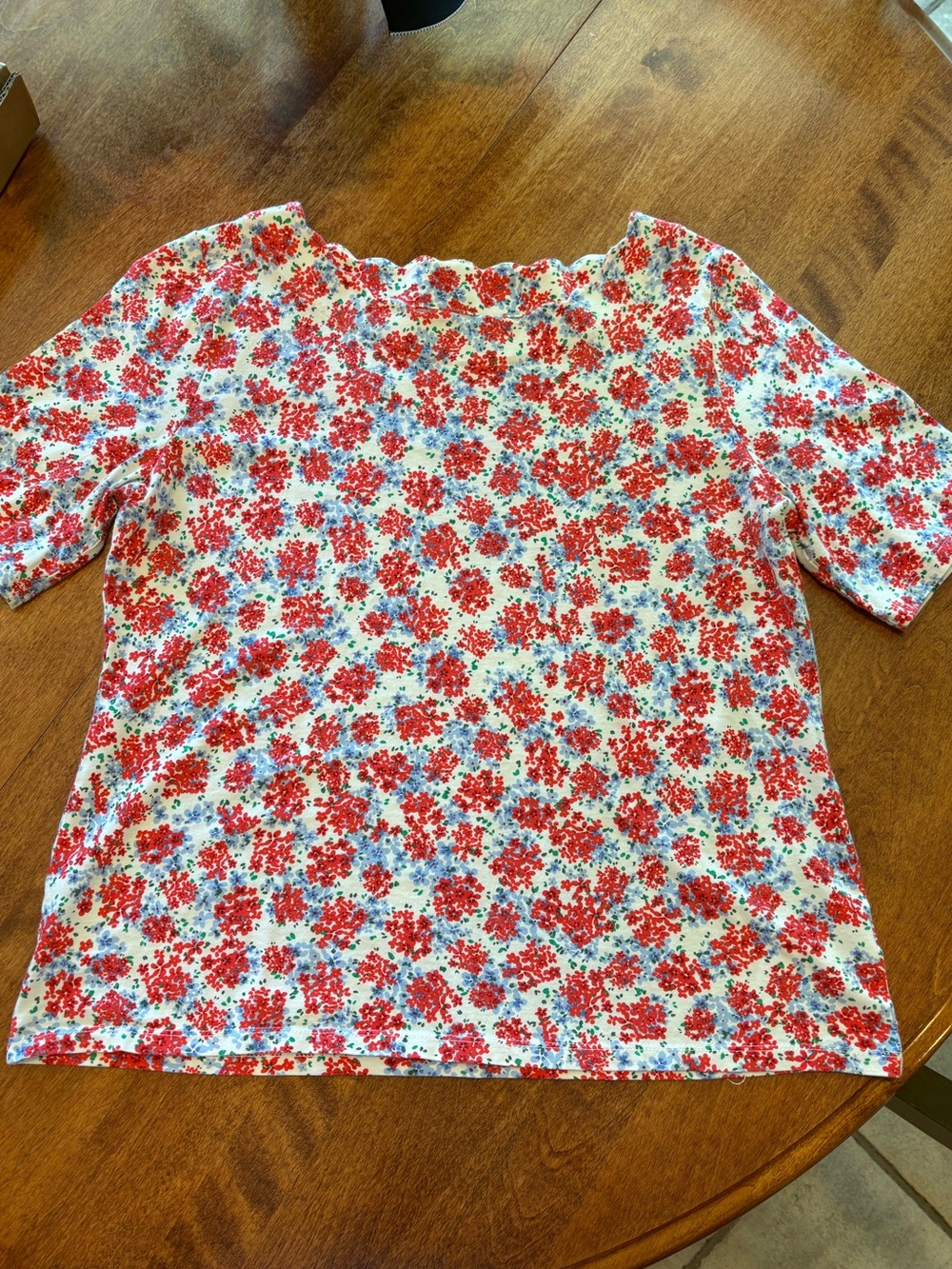 Talbots Red and White Floral Short Sleeve Top
